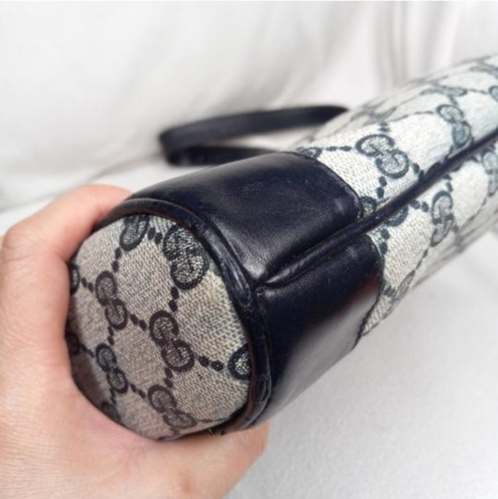 Authentic Vintage Gucci GG Monogram Supreme Britt Blondie Bucket Shoulder Bag - Picture 8 of 11